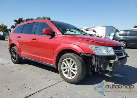 2015 Dodge Journey Sxt z USA, uszkodzony, nr VIN 3C4PDCBG6FT733941